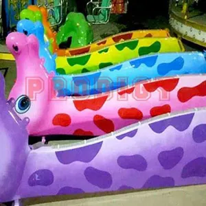 Giraffe Flying Chair Ride thumbnail-3