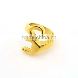 Fashion Jewelry 2016 Latest Gold Stainless Steel Rings thumbnail-3