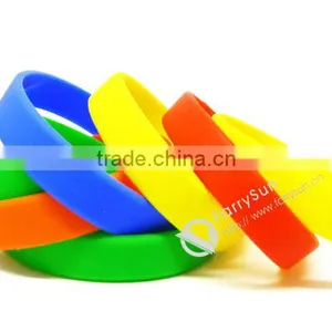 2015 Colorful Promotional Gifts Silicone Bracelet/silicone Wristband thumbnail-3