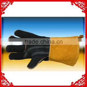 Cow Split Leather Heat Protective Gloves thumbnail-1