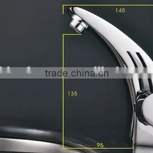Hot and Cold Basin Faucet Mixer thumbnail-5