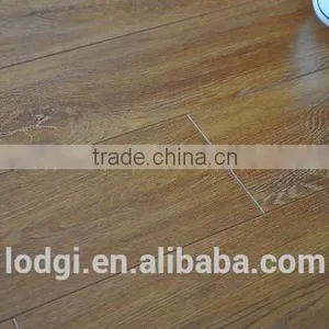 Laminate Flooring thumbnail-1