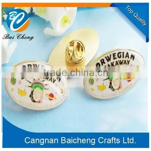 Love Heart Red Die-casting Plated Epoxy Round Metal Badges With Butterfly Pin in Gold Color for Man and Women thumbnail-3