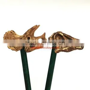 Dinosaur Skull Fossil Pencil Topper thumbnail-1