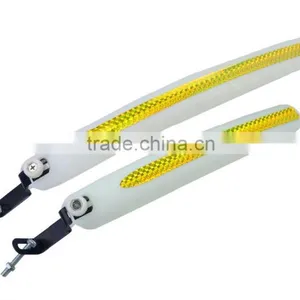 Hot Sale High Quality Wholesale Price Fashionable Lightweight Plastic Bicycle Mudguards 700 35C Bicycle Parts thumbnail-2