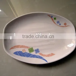 Irregular Oval Shaped Melamine Plate thumbnail-1