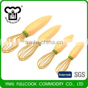 Unique Design Carrot Shape Silicone Manual Egg Beater Cook Tool thumbnail-1