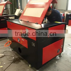 China-made Professional CO2 Leather Acrylic Paper Rubber Fabric Hobby Laser Cutting Machine thumbnail-3