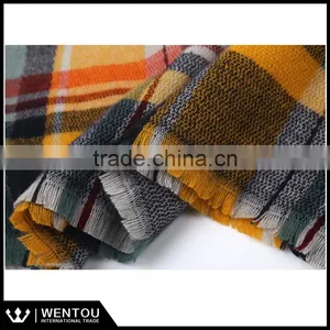 Wholesale Oversized Plaid Tartan Blanket Scarf thumbnail-6