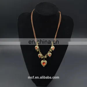 Crystal Diamond Fashion Pendant Chunky Necklace MCB-0041 thumbnail-3