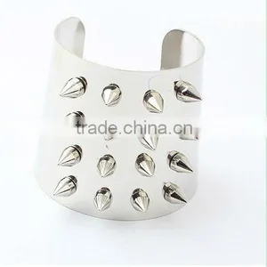 Cuff Bangle thumbnail-1