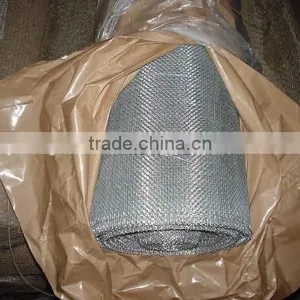 Electro Galvanized Iron Wire Netting Made in China With Low Price thumbnail-3