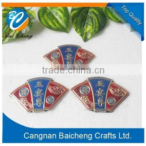 2015 Hot Sale Famous Brand Name/logo Metal Badge Designed by Yourself With Low Price thumbnail-3