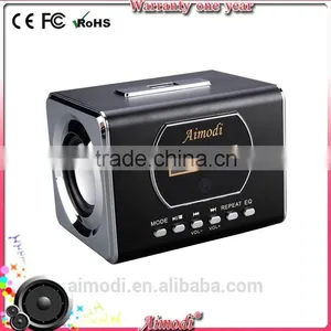 2015 Innovative fm Radio Digital Speaker With Alarom Clock qi Charging Remote Control thumbnail-2
