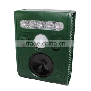 X-pest Signstek Solar Powered Wild Animal Repeller PIR Motion Activated Dogs Cats Deterrent thumbnail-5