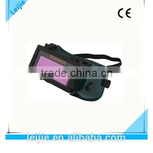 High Performance Comfortable Auto-darkening Welding Safety Goggles thumbnail-2