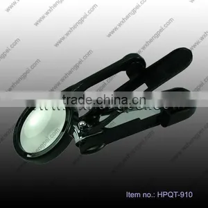 Nail-clipper With a Magnifier thumbnail-1