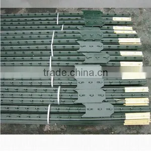 Green Painted Metal Tee Post Fence Post thumbnail-1