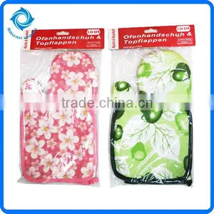 Oven Mitt and Potholder BBQ Glove thumbnail-1