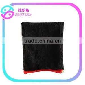 Comfortable Microfiber Face Cleaning Glove Towel thumbnail-4