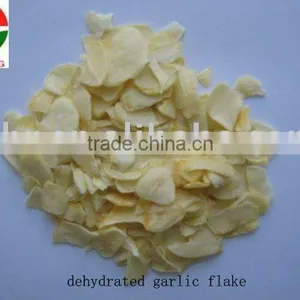 Dehydrated Garlic Flakes thumbnail-1