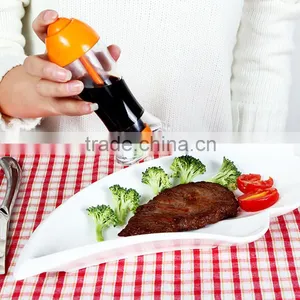New Kitchen Cooking Tools Multifunctional Olive Oil Spray Bottle Soy Sauce Vinegar Dispenser Outdoor BBQ Home Spray Bottles thumbnail-3