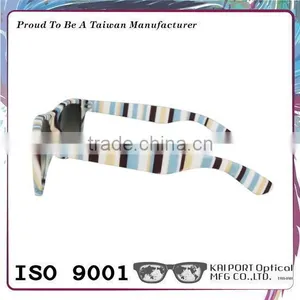 Classic Stripes Pattern Rubber Top Coat pc Graduated Sunglasses Available thumbnail-4
