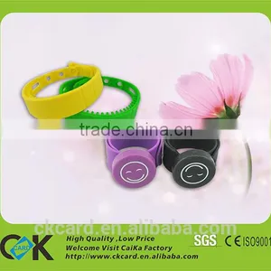 Wholesale Waterproof Silicone Sport Bracelet/RFID Bracelet thumbnail-5