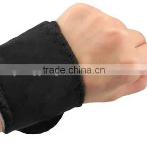Waking up Feeling Refreshed Speed Recovery Magnetic Therapy Wrist Wrap thumbnail-1