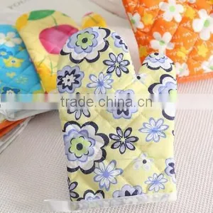 Heat Resistant Cotton Oven Mitt Kitchen Microwave Oven Gloves Wholesale thumbnail-2