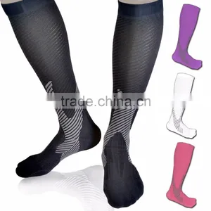 ZT-05 OEM Knee High Graduated Compression Socks For Women and Men - Best Medical, Nursing, Travel & Flight Socks -15-20mmHg thumbnail-1