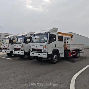 Sinotruk Double-row Seat Export-type Truck-mounted Crane With Anti-corrosion Electrophoretic Cargo Box and Xcmg Crane thumbnail-1