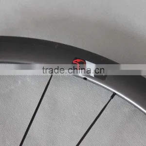 21mm Width U Shape 38mm Carbon Tubular Wheels 700c Road Bike Carbon Wheelset 38T With Titanium Quick Relese and Brake Pads thumbnail-2