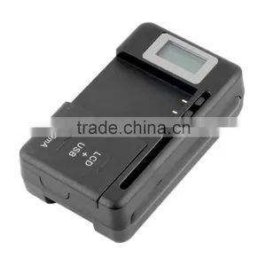 Mobile Universal Battery Charger LCD Indicator Screen For Cell Phones USB-Port thumbnail-3