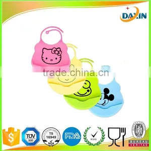 Fashion Custom Waterproof Cartoon Silicone Baby Bibs thumbnail-1