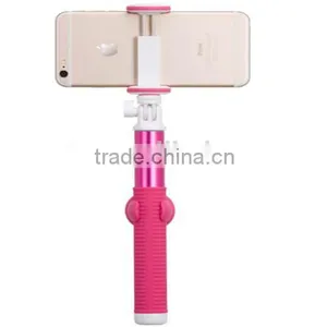 Portable Extendable Monopod Handheld Selfie Stick With Bluetooth Selfie Sticks thumbnail-4