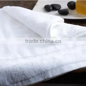 Pure White 16s Terry Soft Plain Woven Style Wholesale Hotel Bath Towel thumbnail-4