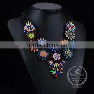 High Quality Vintage Acrylic Resin Chunky Statement Necklace Fashion Women Pendant Necklace 6390059 thumbnail-2