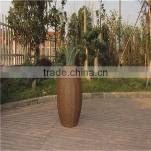 Pineapple Shaped Wicker Living Room Storage Box thumbnail-1