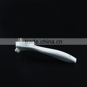 2017 Hot Sale Denture Brush for Old People Cleaning Teeth Wholesale Toothbrush thumbnail-1