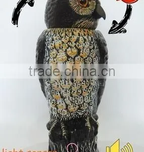 Smart Garden Owl With Plastic Bobbling Head Activated by Wind Action thumbnail-5