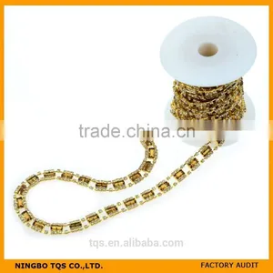 5% Return Rhinestones Motif thumbnail-1