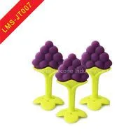 China Manufacturer Bpa Free Food Grade Silicone Baby Teether thumbnail-1
