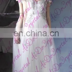Aidocrystal Hot Selling Newest Fashion White Wedding Bridal Hair Accessories Handmade thumbnail-6