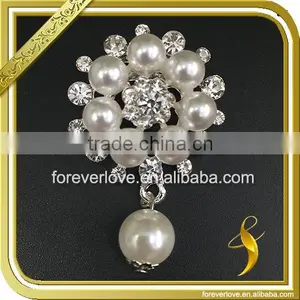 Vintage Pearl and Crystal Shoe Brooches Rhinestone Wedding Brooch for Sale FB-082 thumbnail-1