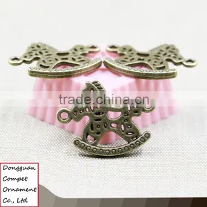 Wholesale Diy Jewelry Double Crane Hollow Out Rocking Horse Pendant thumbnail-1