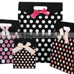 High Quality Gift Paper Bag thumbnail-1