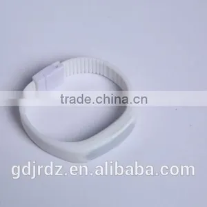 Made in China Environmentally Friendly LED Energy Saving Display Mode and Colorful Led Bracelet Watch thumbnail-1