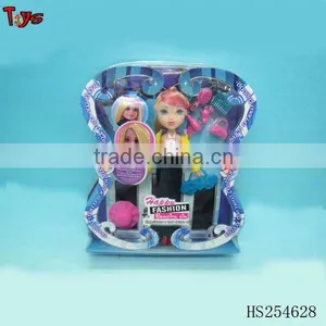 Super Plastic Craft Doll thumbnail-1