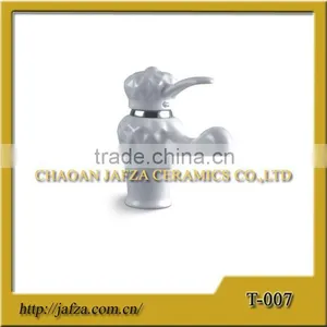 T-007 Faucet thumbnail-1